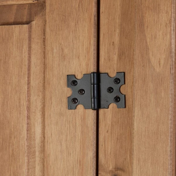 Corona Triple Wardrobe, Pine 9 Corona Triple Wardrobe, Pine - Image 7