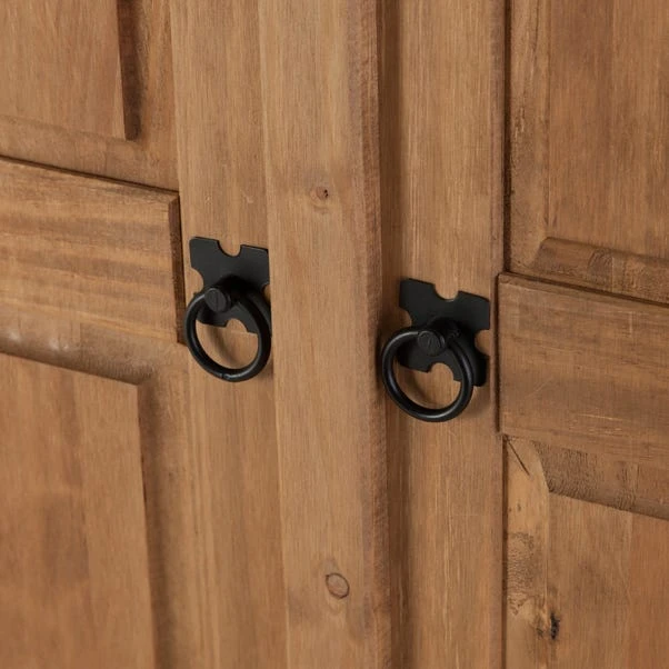 Corona 4 Door Wardrobe, Pine 11 Corona 4 Door Wardrobe, Pine - Image 9