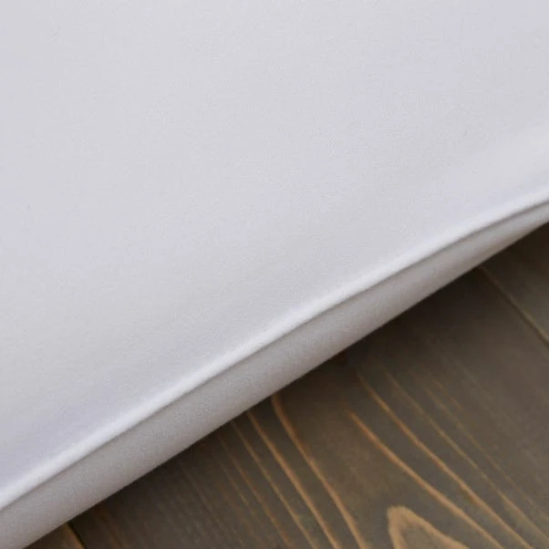 Pack Of 2 Teflon Ultimate Stain Resistant Side Sleeper Pillows 5 Pack Of 2 Teflon Ultimate Stain Resistant Side Sleeper Pillows - Image 3