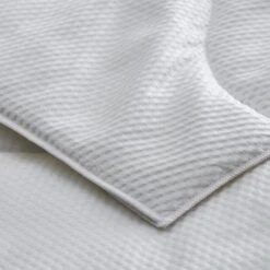 Fogarty Light & Lofty Waffle 4.5 Tog Summer Duvet 12 Fogarty Light & Lofty Waffle 4.5 Tog Summer Duvet -Home Luxe Studio 1000109804 alt03