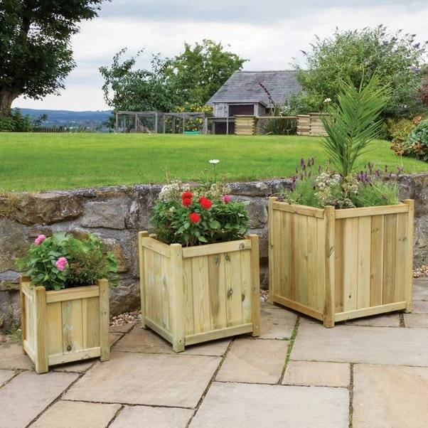Holywell Set Of 3 Planters 3 Holywell Set Of 3 Planters