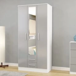 Lynx Triple Wardrobe, Mirrored 18 Lynx Triple Wardrobe, Mirrored -Home Luxe Studio 30693711 alt02