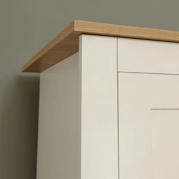 Lancaster Triple Wardrobe 15 Lancaster Triple Wardrobe - Image 13