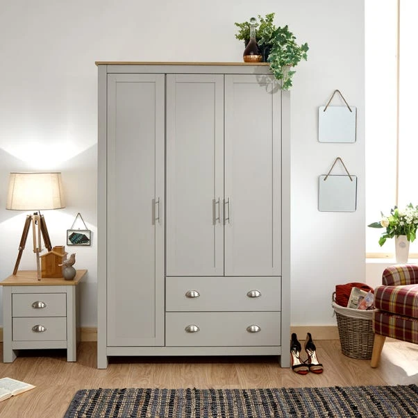 Lancaster Triple Wardrobe 3 Lancaster Triple Wardrobe