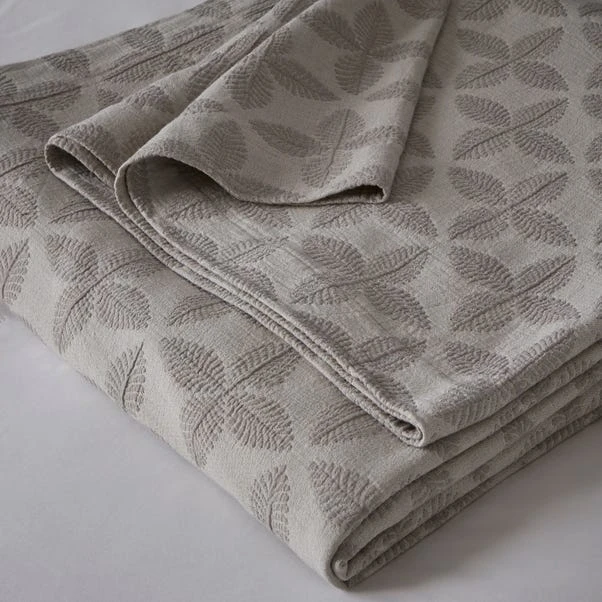 Dorma Danbury Bedspread 4 Dorma Danbury Bedspread - Image 2