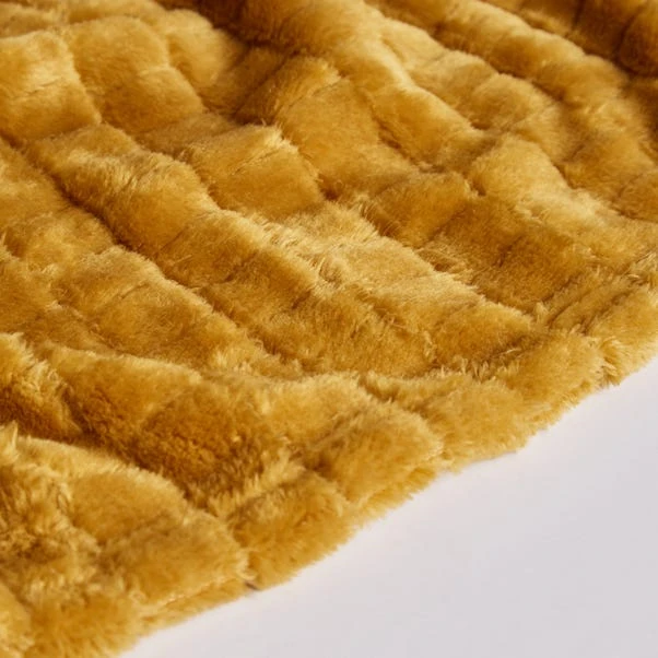 Embossed 130cm X 180cm Throw 7 Embossed 130cm X 180cm Throw - Image 5