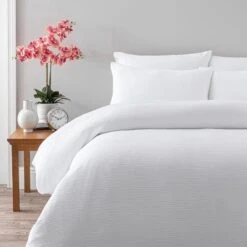 Alford Textured Duvet Cover And Pillowcase Set 32 Alford Textured Duvet Cover And Pillowcase Set -Home Luxe Studio 30807739 alt01