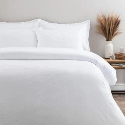 Croston Waffle White Duvet Cover And Pillowcase Set 40 Croston Waffle White Duvet Cover And Pillowcase Set -Home Luxe Studio 30807783 alt02