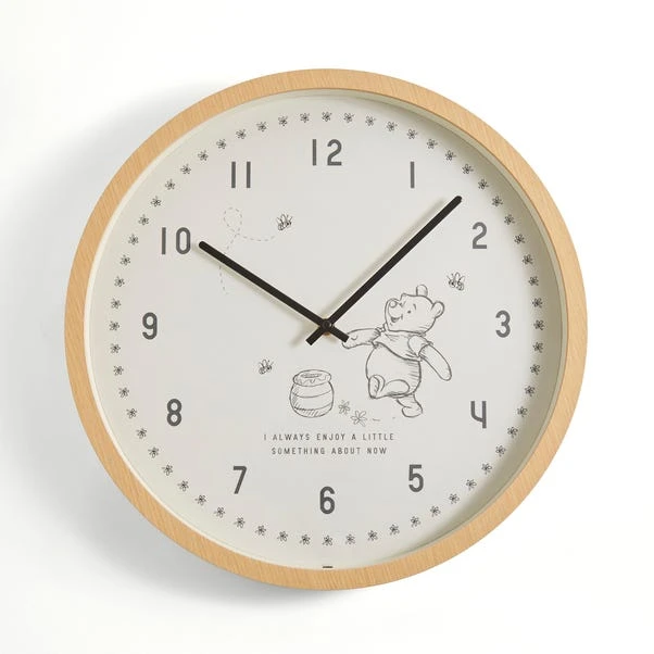 Disney Winnie The Pooh Wall Clock 5 Disney Winnie The Pooh Wall Clock - Image 3