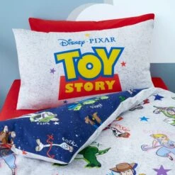 Disney Toy Story Duvet Cover And Pillowcase Set 33 Disney Toy Story Duvet Cover And Pillowcase Set -Home Luxe Studio 30826484 alt01
