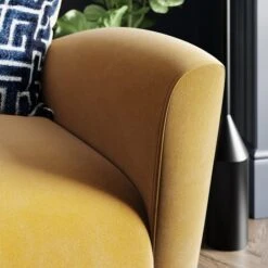 Sven Modern Velvet Wing Chair 26 Sven Modern Velvet Wing Chair -Home Luxe Studio 30827481 alt04