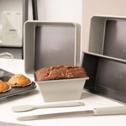 Mary Berry At Home 2lb Loaf Tin 7 Mary Berry At Home 2lb Loaf Tin -Home Luxe Studio 30827671 alt02