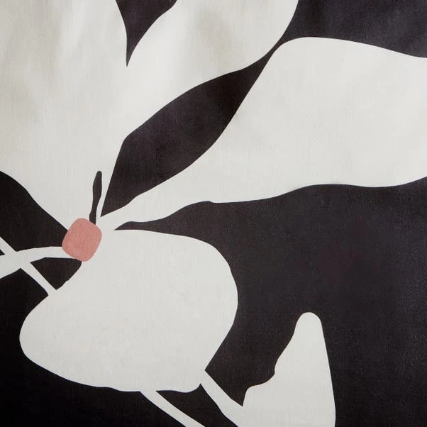 Leila Floral Black Duvet Cover And Pillowcase Set 9 Leila Floral Black Duvet Cover And Pillowcase Set - Image 7