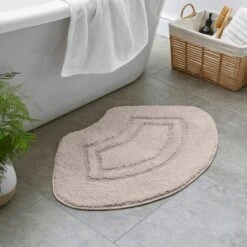 Luxurious Cotton Oval Bath Mat -Home Luxe Studio 30837137