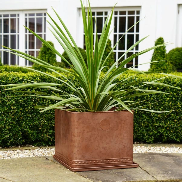 Kew Aged Regency Square Planter 8 Kew Aged Regency Square Planter - Image 6
