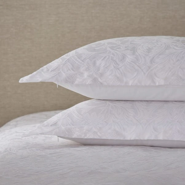 Dorma Winchester White Oxford Pillowcase Pair 4 Dorma Winchester White Oxford Pillowcase Pair - Image 2