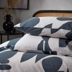 HÖEM Meta Cotton Rich Duvet Cover & Pillowcase Set -Home Luxe Studio 30856096 alt06
