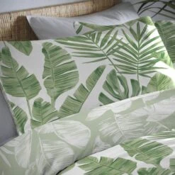 Tahiti Green Duvet Cover And Pillowcase Set 38 Tahiti Green Duvet Cover And Pillowcase Set -Home Luxe Studio 30858193 alt01
