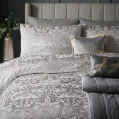 Laurence Llewelyn-Bowen Firenza Duvet Cover And Pillowcase Set -Home Luxe Studio 30858354 alt01