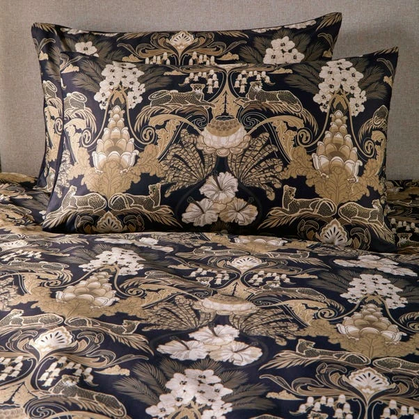 Laurence Llewelyn-Bowen Suburban Jungle Duvet Cover And Pillowcase Set Black 13 Laurence Llewelyn-Bowen Suburban Jungle Duvet Cover And Pillowcase Set Black - Image 11