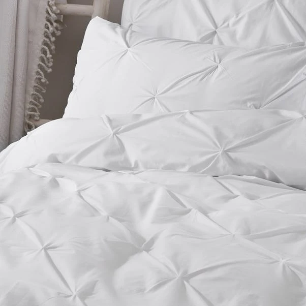 Serene Lara Duvet Cover & Pillowcase Set White 4 Serene Lara Duvet Cover & Pillowcase Set White - Image 2