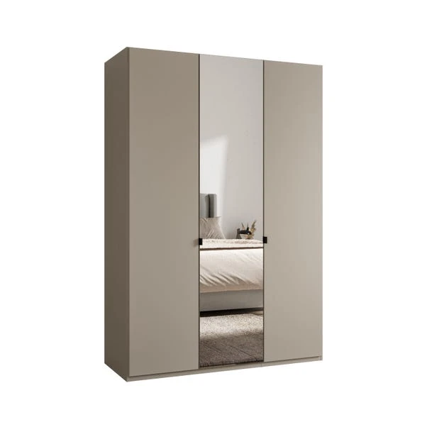 Wiemann Kahla 3 Door Mirrored Wardrobe 14 Wiemann Kahla 3 Door Mirrored Wardrobe - Image 12
