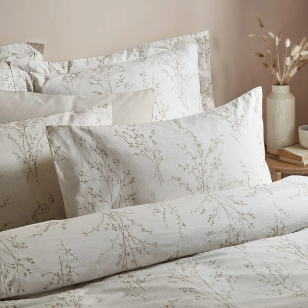 Chiltern Sketch Floral Duvet Cover And Pillowcase Set 16 Chiltern Sketch Floral Duvet Cover And Pillowcase Set - Image 14