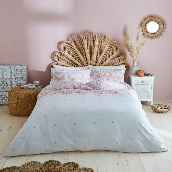 Maeva Tile Print Duvet Cover And Pillowcase Set 19 Maeva Tile Print Duvet Cover And Pillowcase Set - Image 17