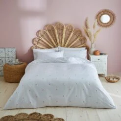 Maeva Tile Print Duvet Cover And Pillowcase Set 39 Maeva Tile Print Duvet Cover And Pillowcase Set -Home Luxe Studio 30862355 alt01