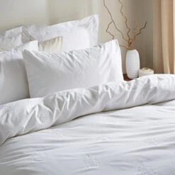 Salcombe Duvet Cover And Pillowcase Set 19 Salcombe Duvet Cover And Pillowcase Set -Home Luxe Studio 30863581 alt02