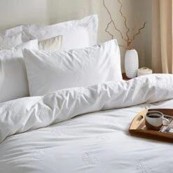 Salcombe Duvet Cover And Pillowcase Set 23 Salcombe Duvet Cover And Pillowcase Set -Home Luxe Studio 30863583 alt01
