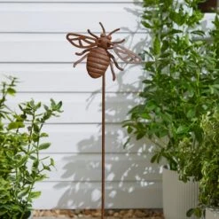 Rusted Iron Bee Stake