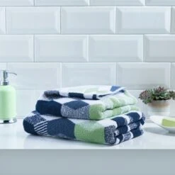 Fusion Hexagon Cotton Towel
