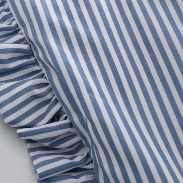 Hampton Frill Duvet Cover & Pillowcase Set 8 Hampton Frill Duvet Cover & Pillowcase Set - Image 6