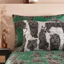 Furn. Wildcat Duvet Cover And Pillowcase Set Jungle Green -Home Luxe Studio 30877034 alt03