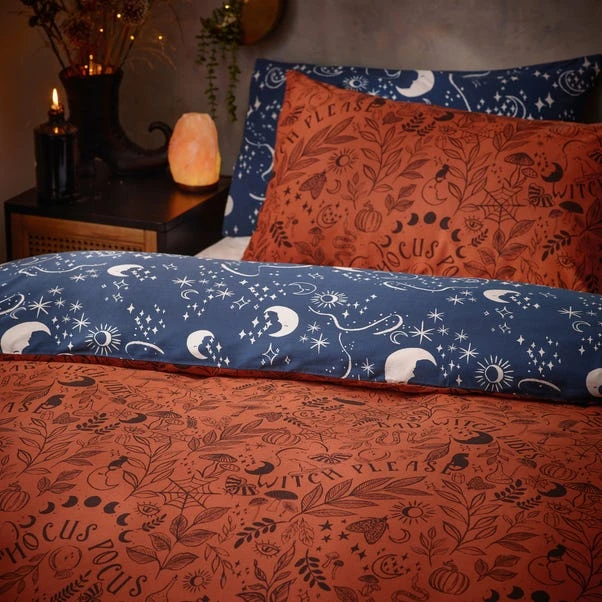 Furn. Witchy Vibes Duvet Cover And Pillowcase Set Rust 9 Furn. Witchy Vibes Duvet Cover And Pillowcase Set Rust - Image 7