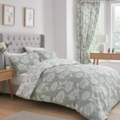 Dreams And Drapes Chrysanthemum Reversible Duvet Cover And Pillowcase Set -Home Luxe Studio 30888395