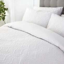 Serene Gianna White Duvet Cover And Pillowcase Set 16 Serene Gianna White Duvet Cover And Pillowcase Set -Home Luxe Studio 30888744 alt02