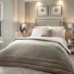 Soiree Melanie Bedspread -Home Luxe Studio 30888773