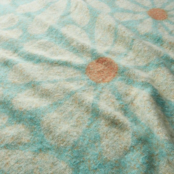 Retro Flower Mohair Throw 130cm X 180cm 5 Retro Flower Mohair Throw 130cm X 180cm - Image 3