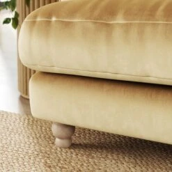 Martha Vintage Velvet Snuggle Chair 34 Martha Vintage Velvet Snuggle Chair -Home Luxe Studio 30892934 alt04