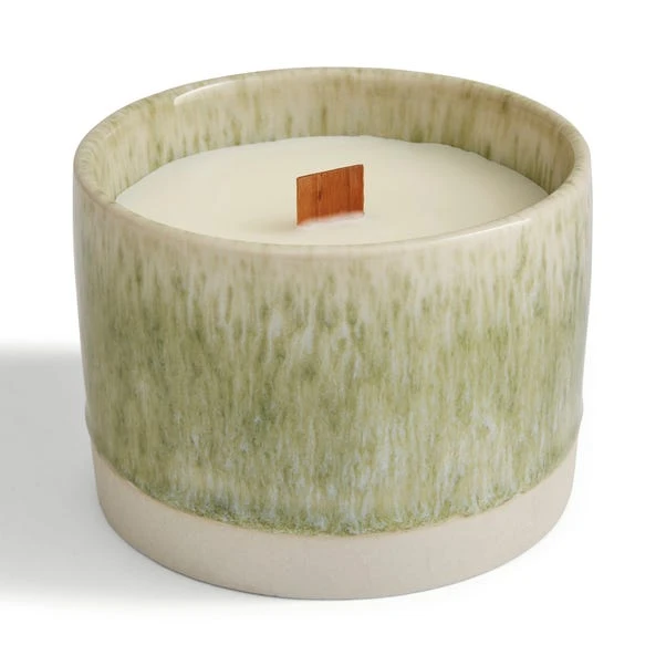 Churchgate Amber And Pine Crackle Candle 6 Churchgate Amber And Pine Crackle Candle - Image 4