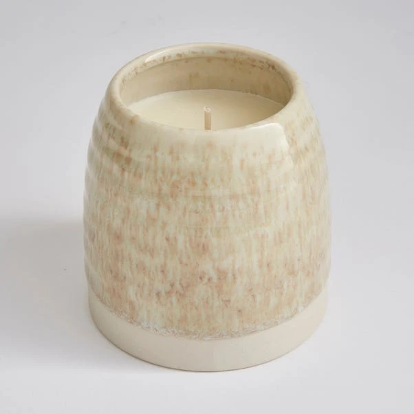 Churchgate Vanilla & Sandalwood Candle 6 Churchgate Vanilla & Sandalwood Candle - Image 4