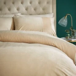 Liliana Pleated Luxury Velvet Duvet Cover And Pillowcase Set 37 Liliana Pleated Luxury Velvet Duvet Cover And Pillowcase Set -Home Luxe Studio 30901215 alt05