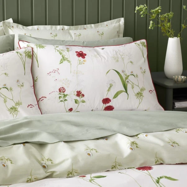 Penella Primrose Red Duvet Cover And Pillowcase Set 16 Penella Primrose Red Duvet Cover And Pillowcase Set - Image 14
