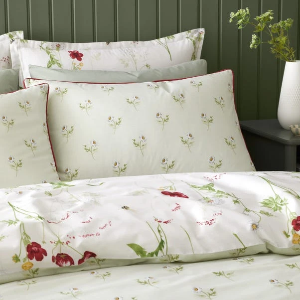 Penella Primrose Red Duvet Cover And Pillowcase Set 12 Penella Primrose Red Duvet Cover And Pillowcase Set - Image 10