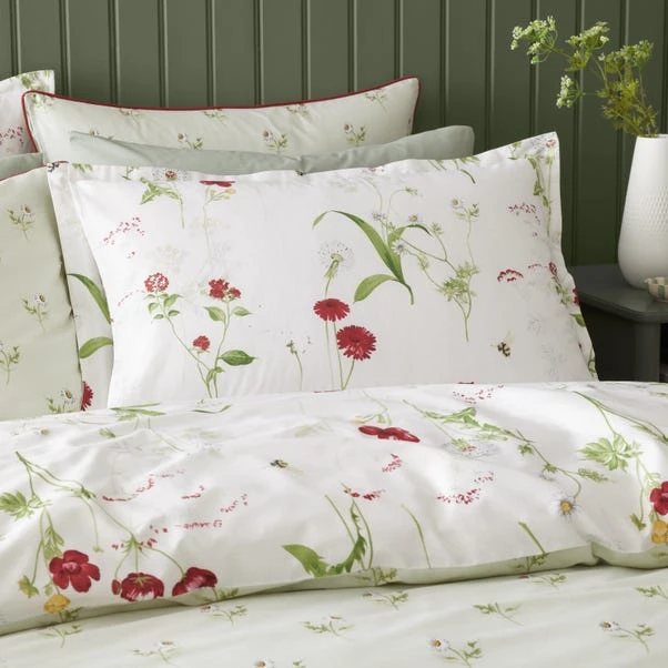 Penella Primrose Red Oxford Pillowcase 3 Penella Primrose Red Oxford Pillowcase