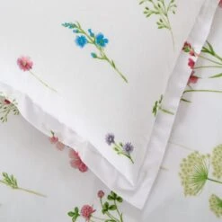 Moxley Meadows Red Oxford Pillowcase 8 Moxley Meadows Red Oxford Pillowcase -Home Luxe Studio 30902513 alt04