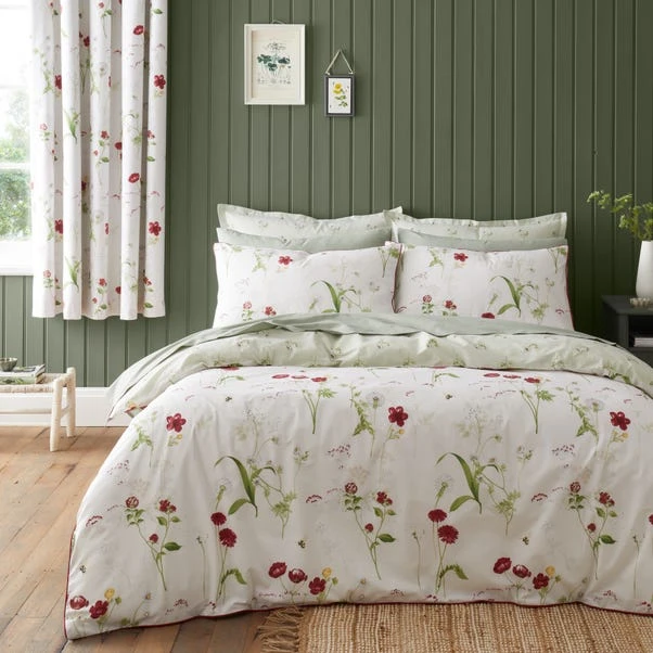 Penella Primrose Red Duvet Cover And Pillowcase Set 3 Penella Primrose Red Duvet Cover And Pillowcase Set
