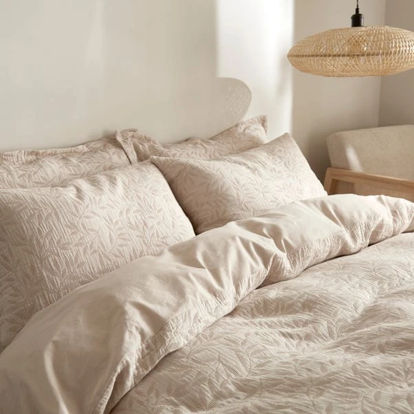 Kingham Leaves Cream Duvet Cover And Pillowcase Set 17 Kingham Leaves Cream Duvet Cover And Pillowcase Set - Image 15